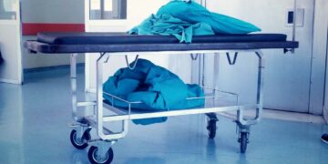 «Ξεσκονίζει» τους Διοικητές Νοσοκομείων ο Χρυσοχοΐδης – Τα 5 κριτήρια για την παραμονή τους