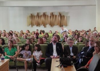 Με επιτυχία ολοκληρώθηκε η ημερίδα της Ένωσης Καθηγητών Αγγλικής Δυτικής Μακεδονίας για τον καρκίνο του μαστού