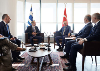 Μητσοτάκης και Ερντογάν: Άφησαν για αργότερα τα δύσκολα, έδωσαν νέο ραντεβού τον Δεκέμβριο στη Θεσσαλονίκη