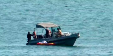 Nεκρός ανασύρθηκε ο χειριστής του ελικοπτέρου που κατέπεσε στην Εύβοια