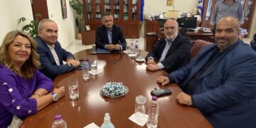 Δύο νέα προγράμματα με μεγάλες ενισχύσεις για επιχειρήσεις της Δυτικής Μακεδονίας- Όσα συζήτησε ο Νίκος Παπαθανάσης στην Περιφέρεια- Τι είπε για Ακρινή, Αναργύρους και γούνα(VIDEO)