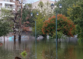 Δήμαρχος Λάρισας: Στα 10 μέτρα ανέβηκε η στάθμη του Πηνειού -Κινδυνεύει να πλημμυρίσει η πόλη