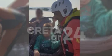 Κακοκαιρία «Daniel»: Άνδρες της 3ης ΕΜΑΚ διέσωσαν παραπληγικό αγόρι