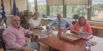 Με την Υφυπουργό Περιβάλλοντος και ενέργειας συναντήθηκε το Εργατικό Κέντρο Κοζάνης για ζητήματα της ΔΕΥΑΚ – Στο επίκεντρο και η απρόσκοπτη λειτουργία της Τ/Θ