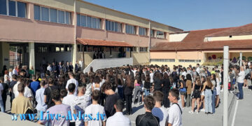 Ο Αγιασμός στο Γυμνάσιο και Γενικό Λύκειο Σερβίων -VIDEO