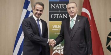 Στις 18:00 το τετ α τετ Μητσοτάκη – Ερντογάν: Χαμηλές προσδοκίες, παρά τη μεταστροφή Ερντογάν