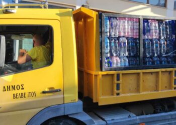 Το πρώτο φορτηγό με τρόφιμα και είδη πρώτης ανάγκης του Δήμου Βελβεντού έχει ήδη φύγει και παραδίδει στη Φαλάννη της Λάρισας