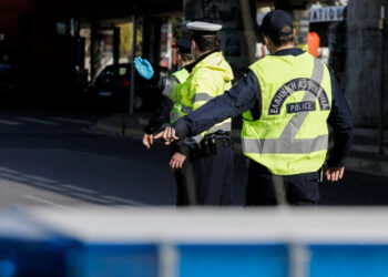 Χανιά: Οδηγός πέθανε από ανακοπή καρδιάς κατά τη διάρκεια ελέγχου της ΕΛ.ΑΣ. στον ΒΟΑΚ