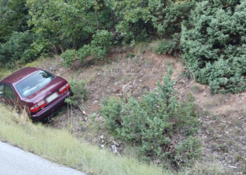 Εκτροπή Ι.Χ. στο δρόμο προς Βλάστη – Καλά στην υγεία του ο οδηγός