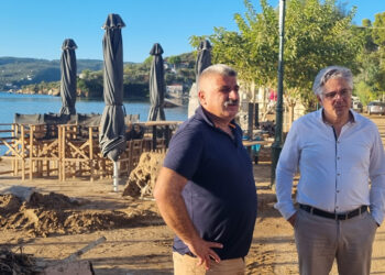 Επίσκεψη του Δημάρχου Βοΐου και αποστολή μηχανήματος έργου στις πληγείσες περιοχές του Δήμου Νοτίου Πηλίου