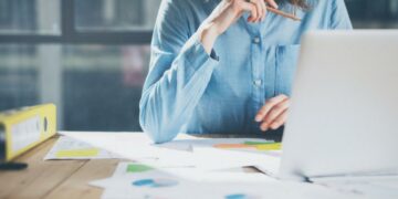 Μόλις μία στις δύο Ελληνίδες εργάζεται – Το χαμηλότερο ποσοστό για πέρυσι στη Δ. Μακεδονία