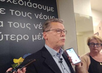 Συνεχάρη το νέο δήμαρχο ο Λάζαρος Μαλούτας “Νιώθω περήφανος για το έργο που κάναμε” (βίντεο)