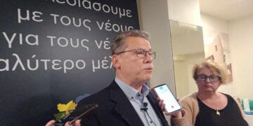 Συνεχάρη το νέο δήμαρχο ο Λάζαρος Μαλούτας “Νιώθω περήφανος για το έργο που κάναμε” (βίντεο)