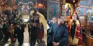 Μέγας Πανηγυρικός Αρχιερατικός Εσπερινός στον ΚΑΤΑΜΕΣΤΟ εορτάζοντα Ιερό Ναό Αγίας Σκέπης Πτολεμαΐδας! (ρεπορτάζ της Κούλας Πουλασιχίδου)
