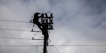 ΔΕΔΔΗΕ Κοζάνης: Ολιγόλεπτη διακοπή ρεύματος σε όλα Δ.Δ. των Δήμων Σερβίων και Βελβεντού - Δείτε γιατί και πότε