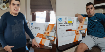 Ευχαριστήριο του Ε.Ε.Ε.ΕΚ Κοζάνης στην εταιρεία HP και στον Διευθύνων Σύμβουλό της κ. Ν. Χρηστάκη και στους ανθρώπους του Junior Achievement Greece