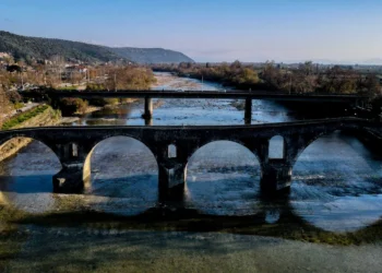 Oλοκληρωμένο σύστημα για την καταγραφή, επιθεώρηση, αξιολόγηση και συντήρηση των γεφυρών της χώρας