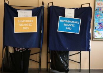 Κόμματα… τραυματισμένα! - Ο Ανεμοδείκτης 11/10