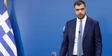 Νέα μέτρα στήριξης για τους λογαριασμούς ρεύματος προαναγγέλλει ο Μαρινάκης