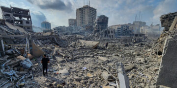 Μεσανατολικό: Κλιμάκωση του πολέμου - Το Ισραήλ δέχεται πυρά και από Συρία και Λίβανο, 1.200 νεκροί στο έδαφός του