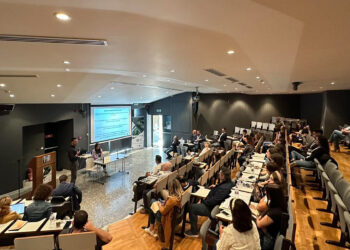 “Ζωντανή Βιβλιοθήκη: Η Δίκαιη Μετάβαση της Κοζάνης ως ένα ανοιχτό βιβλίο”