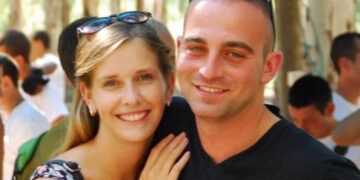 Πόλεμος στο Ισραήλ: Η συγκινητική ιστορία ζευγαριού που έκρυψαν τα 10 μηνών δίδυμα παιδιά τους - Τους σκότωσαν τρομοκράτες της Χαμάς