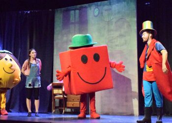 Πτολεμαΐδα: "ΜΙΚΡΟΙ ΚΥΡΙΟΙ - ΜΙΚΡΕΣ ΚΥΡΙΕΣ - Η δύναμη της φιλίας” - Θεατρική παράσταση στο Πνευματικό Κέντρο της πόλης