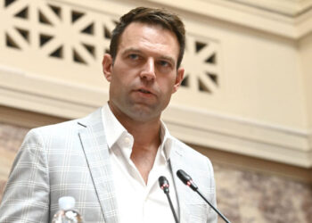 ΣΥΡΙΖΑ: Σε τεντωμένο σχοινί η ενότητα - Τι θα κάνει ο Κασσελάκης μετά τα πυρά της αριστερής μειοψηφίας