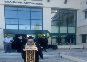 Σε κλίμα κατάνυξης η υποδοχή της Τιμίας Ζώνης της Παναγίας στη Γενική Περιφερειακή Αστυνομική Διεύθυνση Δ. Μακεδονίας