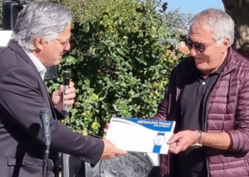 Βόιο: Το Μετάλλιο Τιμής του Δήμου Βοΐου απένειμε ο Δήμαρχος Χρήστος Ζευκλής στον Ιατρό Ιωάννη Κουνέλλα