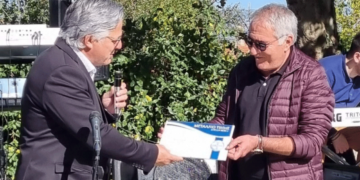 Βόιο: Το Μετάλλιο Τιμής του Δήμου Βοΐου απένειμε ο Δήμαρχος Χρήστος Ζευκλής στον Ιατρό Ιωάννη Κουνέλλα