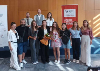 Χορηγία laptop από την αλυσίδα ηλεκτρικών Welcome Stores σε δύο  σπουδαστές του CITY College, University of York Europe Campus