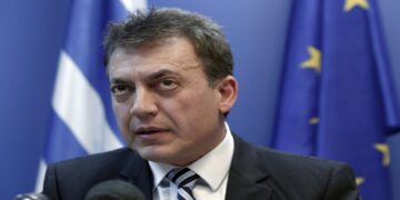 Ο Βρούτσης ανακοίνωσε επιτόπιους ελέγχους σε Ομοσπονδίες, Ποδοσφαιρικές Ενώσεις και Σωματεία για την τήρηση της νομιμότητας