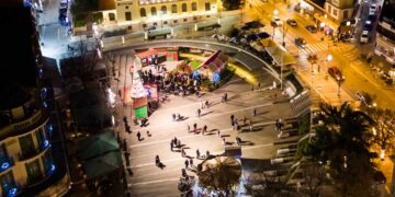 Χριστούγεννα: Καρουζέλ και πόνυ με ρόδες στην πλατεία της Κοζάνης - Δείτε την πρόσκληση προς τους ενδιαφερόμενους