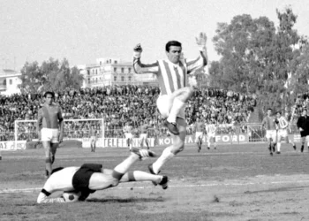 «Έμπαινε Γιούτσο!»: Ο (Καστοριανός) ποδοσφαιριστής-θρύλος που έγραψε ιστορία με τον Ολυμπιακό
