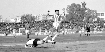 «Έμπαινε Γιούτσο!»: Ο (Καστοριανός) ποδοσφαιριστής-θρύλος που έγραψε ιστορία με τον Ολυμπιακό