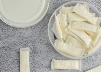 Γονείς ΠΡΟΣΟΧΗ!: Τι είναι τα «στικάκια» νικοτίνης που προκάλεσαν λιποθυμία σε τρεις μαθητές Γυμνασίου στην Κρήτη