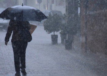 Καιρός: Ανάμεσα σε δύο ισχυρά καιρικά γεγονότα η Ελλάδα – Η ανάλυση Μαρουσάκη για την κακοκαιρία μέχρι την Κυριακή