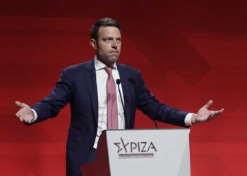 Κασσελάκης: Ανακοίνωσε δημοψήφισμα από τα μέλη του ΣΥΡΙΖΑ για τη διαγραφή Φίλη, Σκουρλέτη, Βίτσα και Τζουμάκα – Και επίθεση στην οικογένεια Μητσοτάκη
