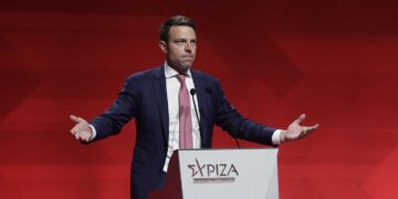 Κασσελάκης: Ανακοίνωσε δημοψήφισμα από τα μέλη του ΣΥΡΙΖΑ για τη διαγραφή Φίλη, Σκουρλέτη, Βίτσα και Τζουμάκα – Και επίθεση στην οικογένεια Μητσοτάκη