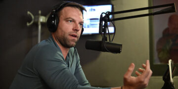 Κασσελάκης σε ομάδα Αχτσιόγλου: Αν έχουν να αποφασίσουν κάτι, ας το κάνουν τώρα - Και μισό άδειασμα σε Πολάκη