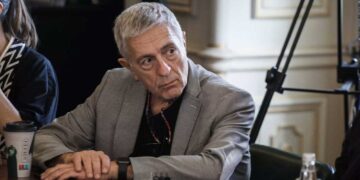 Κούλογλου: Ο Κασσελάκης πήρε τον ΣΥΡΙΖΑ ροκ, τον έκανε ελαφρύ ποπ και τώρα το γύρισε στο καλαματιανό