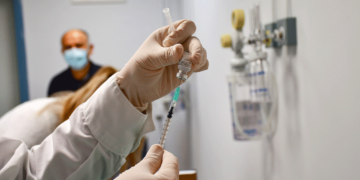 Ξεκινά στην Πτολεμαΐδα ο εμβολιασμός κατά της νόσου Covid-19