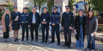 Με πολλά ηχηρά μηνύματα η Εκδήλωση "κατά της βίας των Γυναικών " στην Κεντρική Πλατεία της Πτολεμαΐδας ! (ρεπορτάζ της Κούλας Πουλασιχίδου)