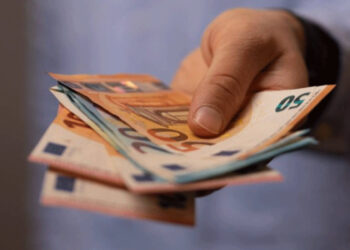 Όλο και πιο κοντά σε χριστουγεννιάτικη επιταγή ακρίβειας