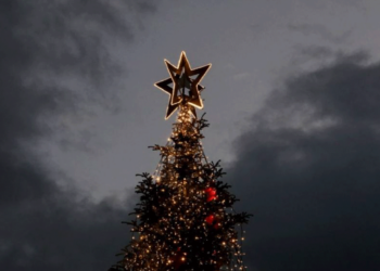 Πότε κλείνουν τα σχολεία για τα Χριστούγεννα;