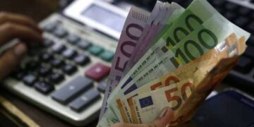 Σε δημόσια διαβούλευση το σχέδιο νόμου για τους servicers - Οι αλλαγές στον εξωδικαστικό και την προστασία των δανειοληπτών