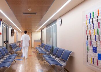 Σε έξαρση κορονοϊός, κοξάκι, γρίπη - Ποια είναι τα συμπτώματα, τι ανέφερε η Ματίνα Παγώνη