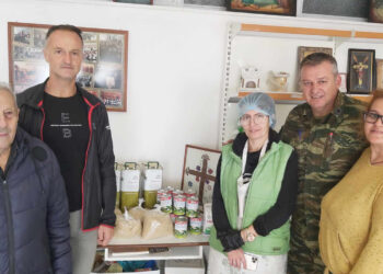 Διάθεση τροφίμων στον “Καλό Σαμαρείτη” από την Ένωση Στρατιωτικών Π.Ε. Κοζάνης