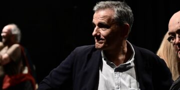 ΣΥΡΙΖΑ: Ο Τσακαλώτος έδειξε την έξοδό του από το κόμμα - «Υπάρχει χώρος για νέο κόμμα»